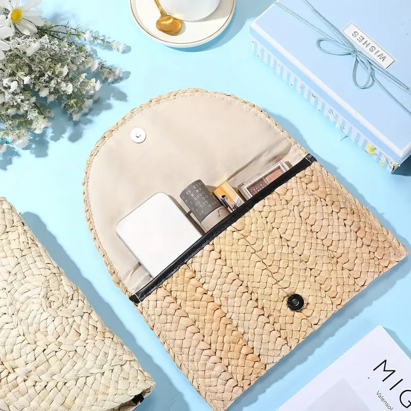 The Riviera Straw Purse