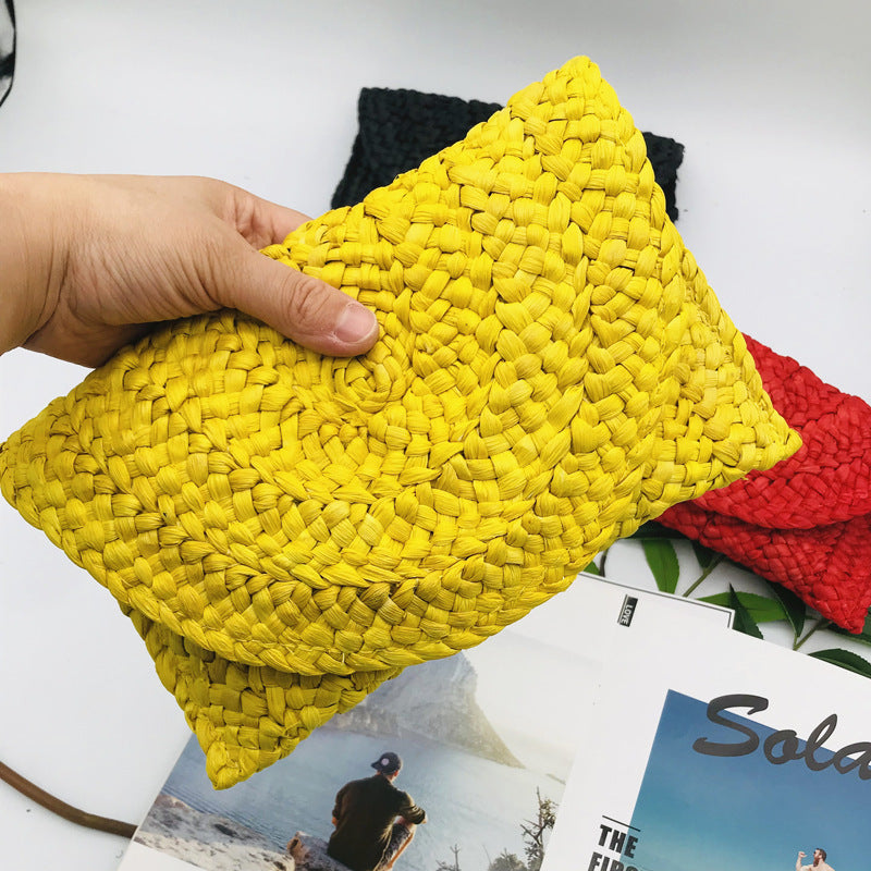The Riviera Straw Purse